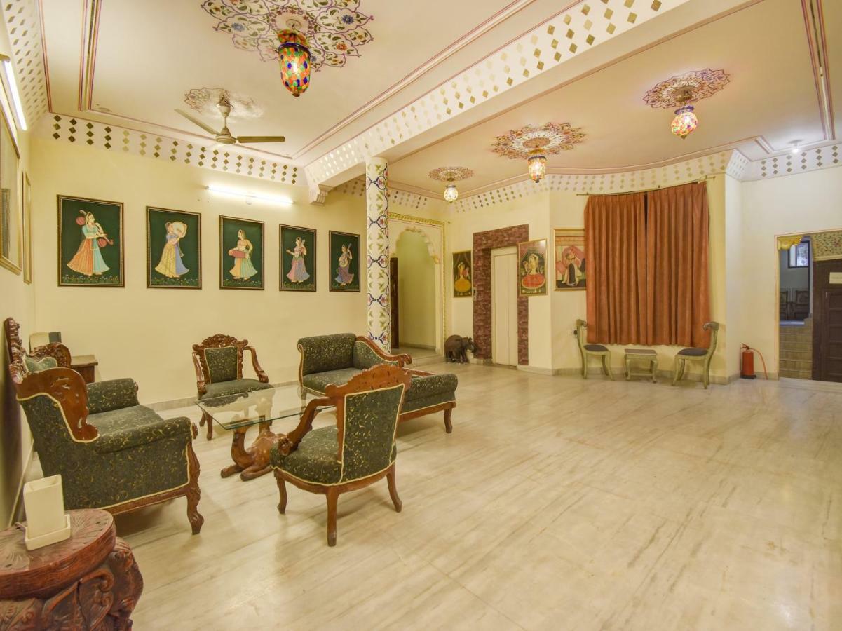 Treebo Trend Hotel Sandhya Shree Джапур Экстерьер фото
